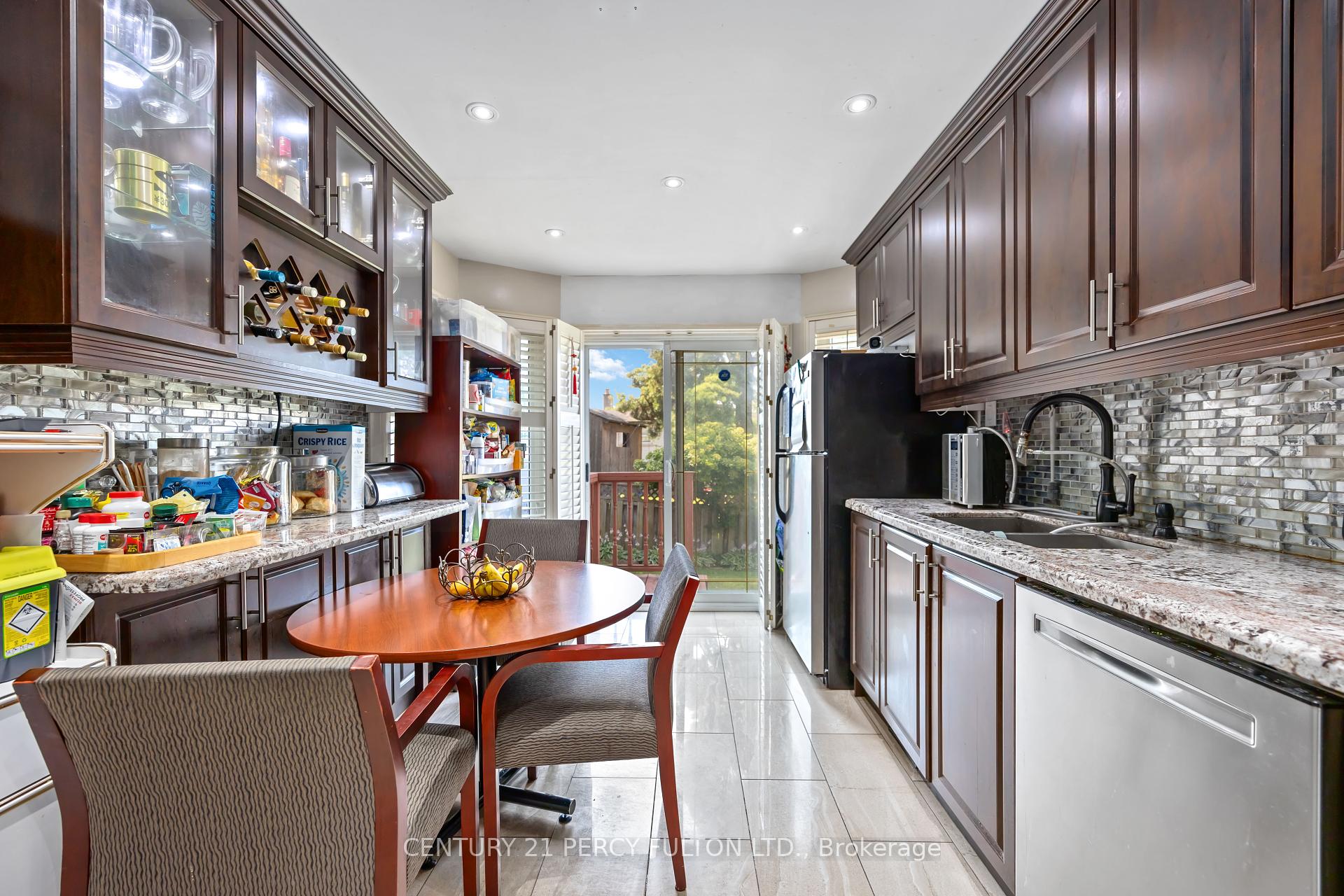 33 Budworth Dr, Toronto, ON M1E3H8 | 4 Bedroom 4 Bathroom Detached House | Image 8