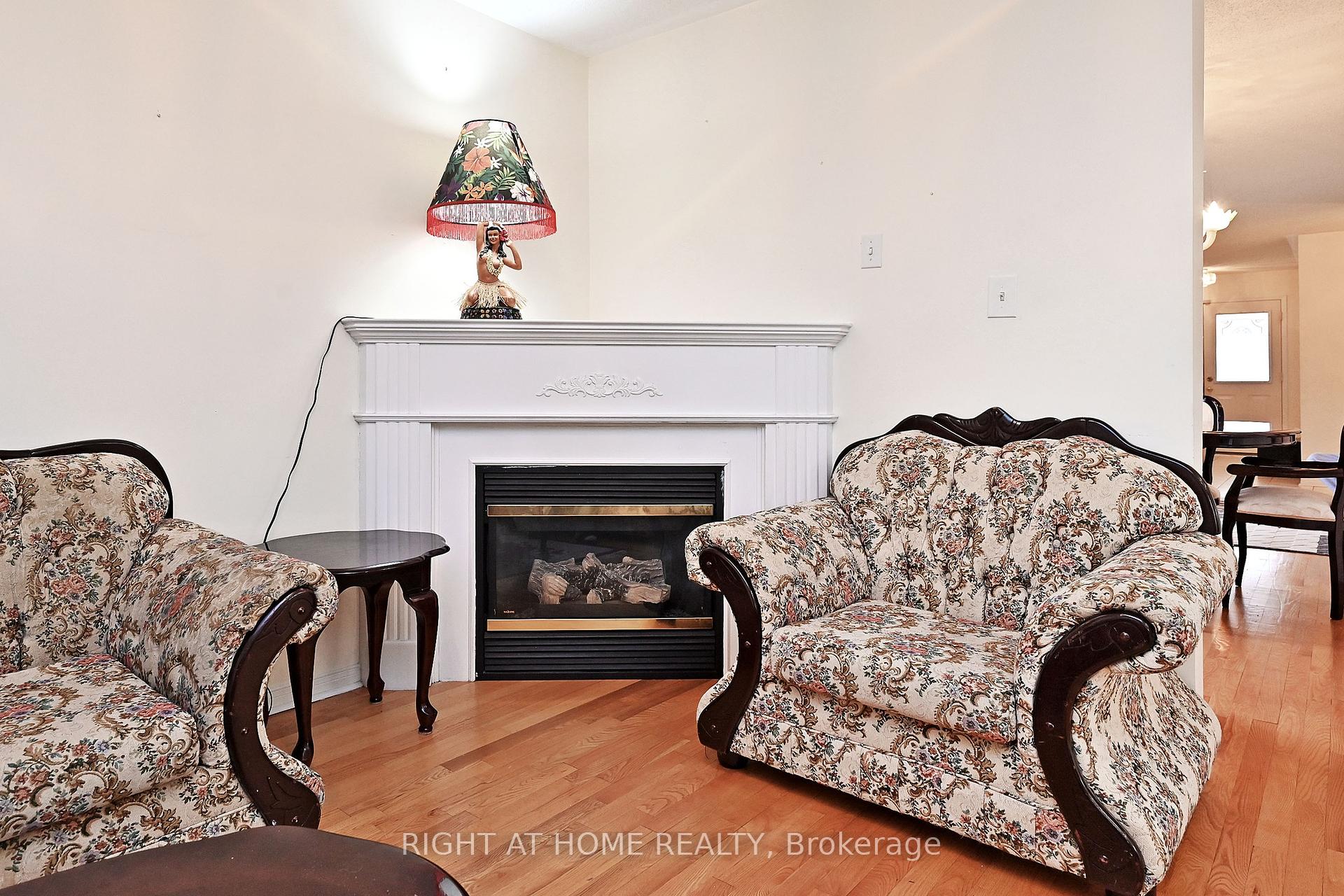 22 Samuel Teitel Crt, Toronto, ON M1X1S7 | 4 Bedroom 4 Bathroom Detached House | Image 18