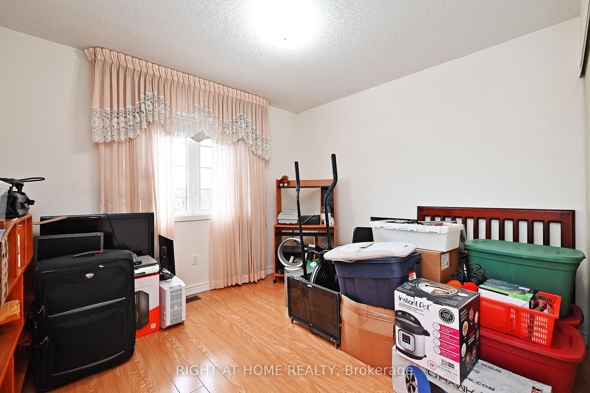 22 Samuel Teitel Crt, Toronto, ON M1X1S7 | 4 Bedroom 4 Bathroom Detached House | Image 29