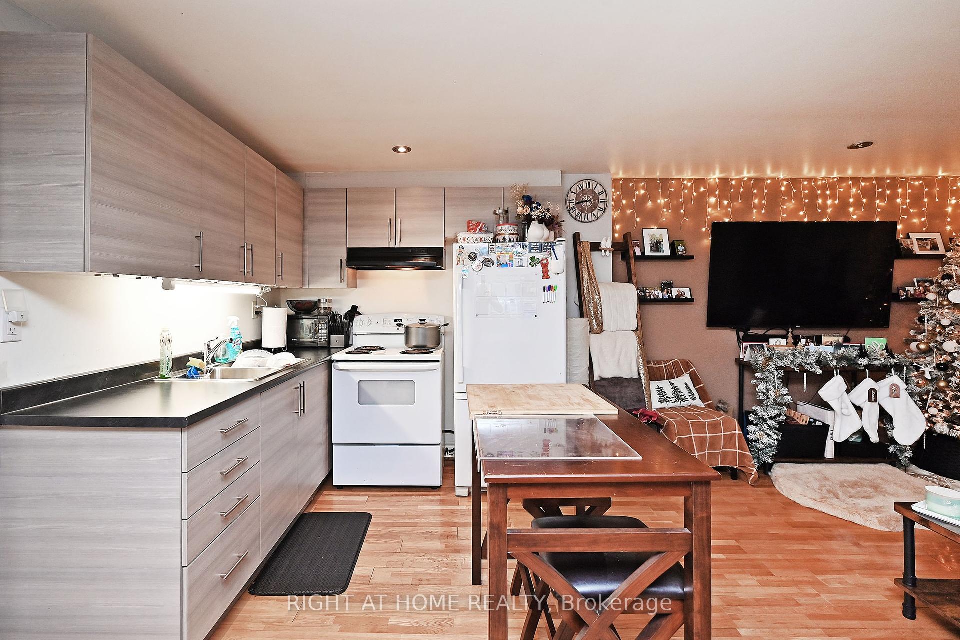 22 Samuel Teitel Crt, Toronto, ON M1X1S7 | 4 Bedroom 4 Bathroom Detached House | Image 36