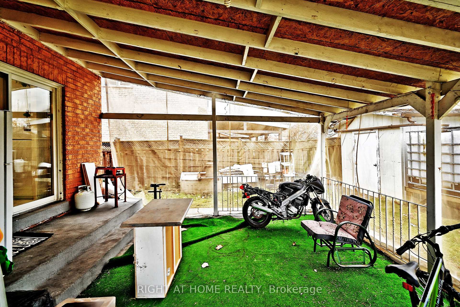 22 Samuel Teitel Crt, Toronto, ON M1X1S7 | 4 Bedroom 4 Bathroom Detached House | Image 40