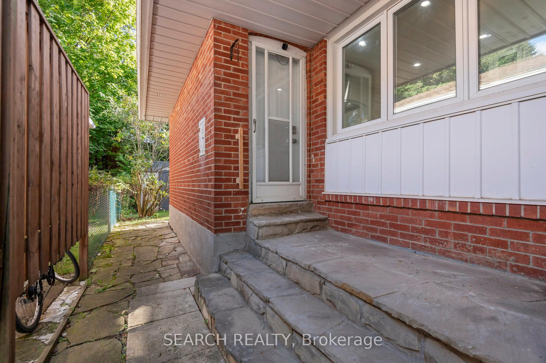 7 Garrick Rd, Toronto, ON M1M1S6 | 3 Bedroom 2 Bathroom Detached House | Image 24