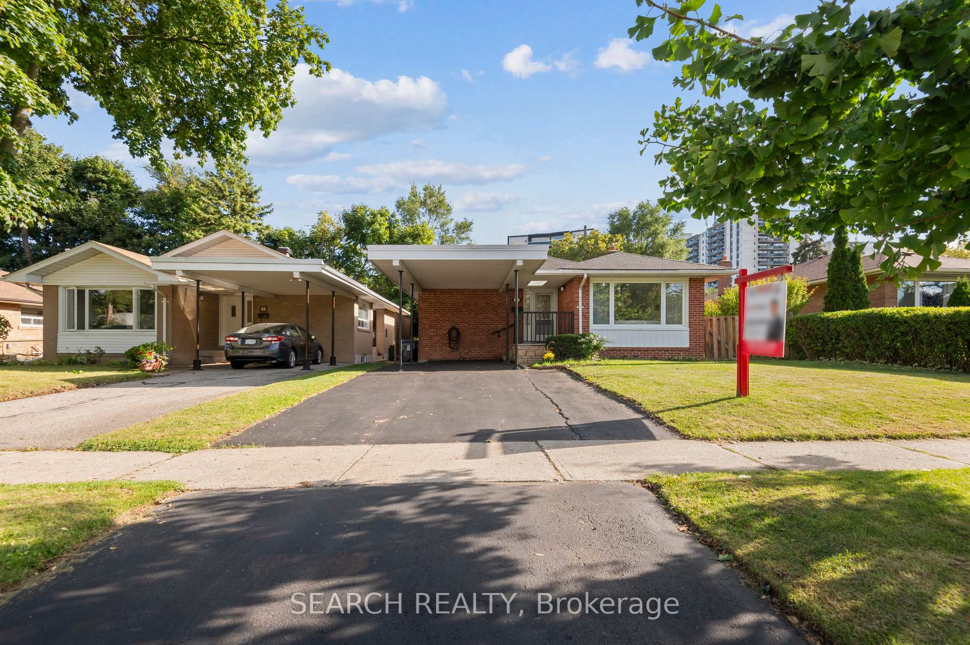 7 Garrick Rd, Toronto, ON M1M1S6 | 3 Bedroom 2 Bathroom Detached House | Image 3
