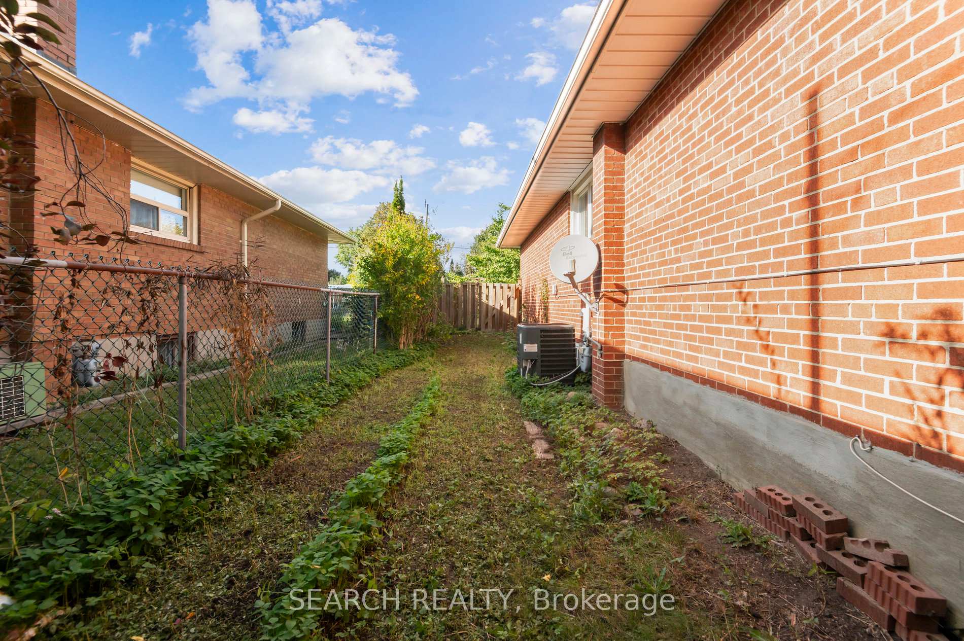 7 Garrick Rd, Toronto, ON M1M1S6 | 3 Bedroom 2 Bathroom Detached House | Image 40