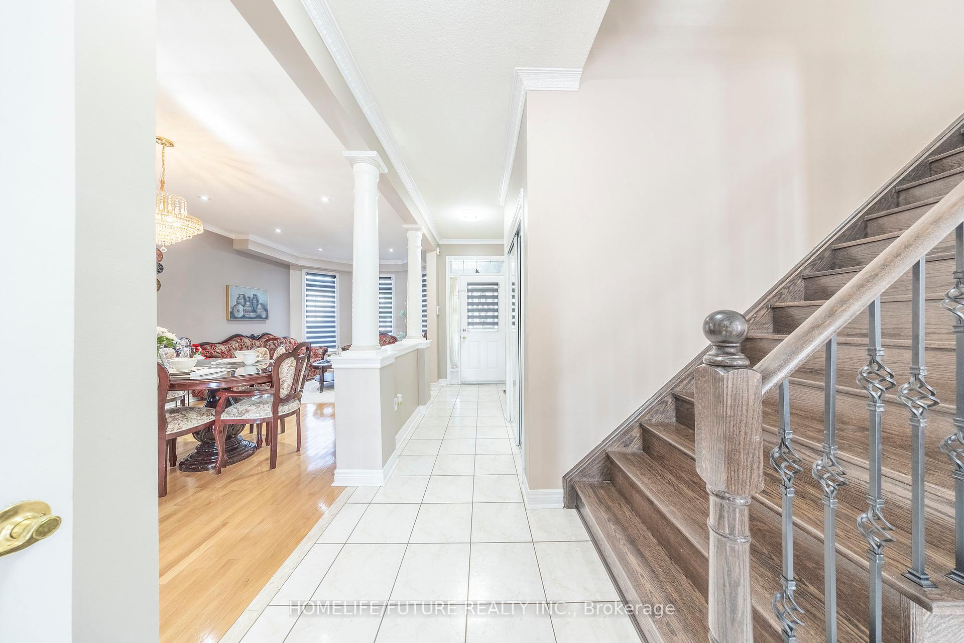 636 Staines Rd, Toronto, ON M1X2A7 | 4 Bedroom 4 Bathroom Detached House | Image 11