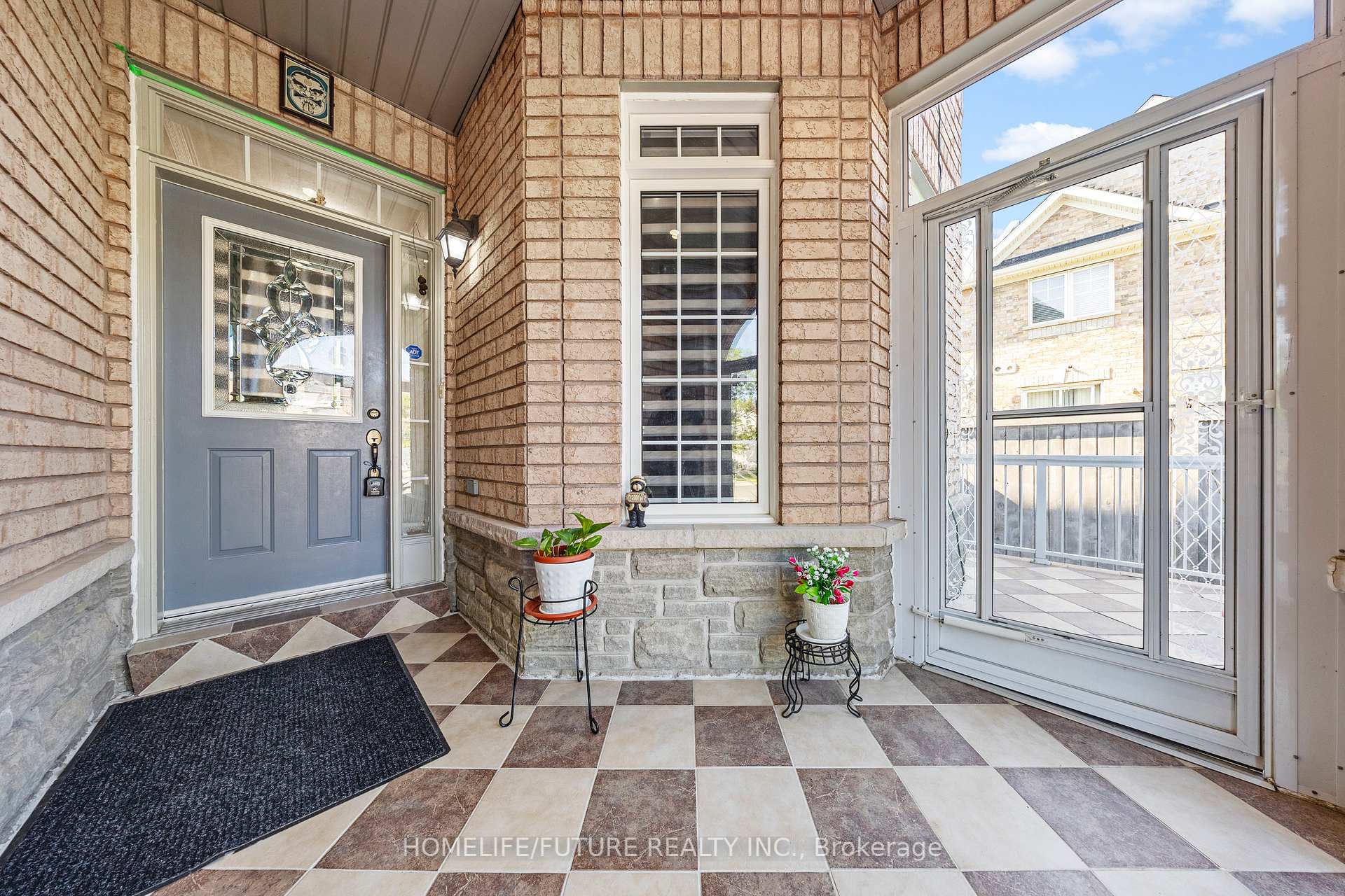 636 Staines Rd, Toronto, ON M1X2A7 | 4 Bedroom 4 Bathroom Detached House | Image 3