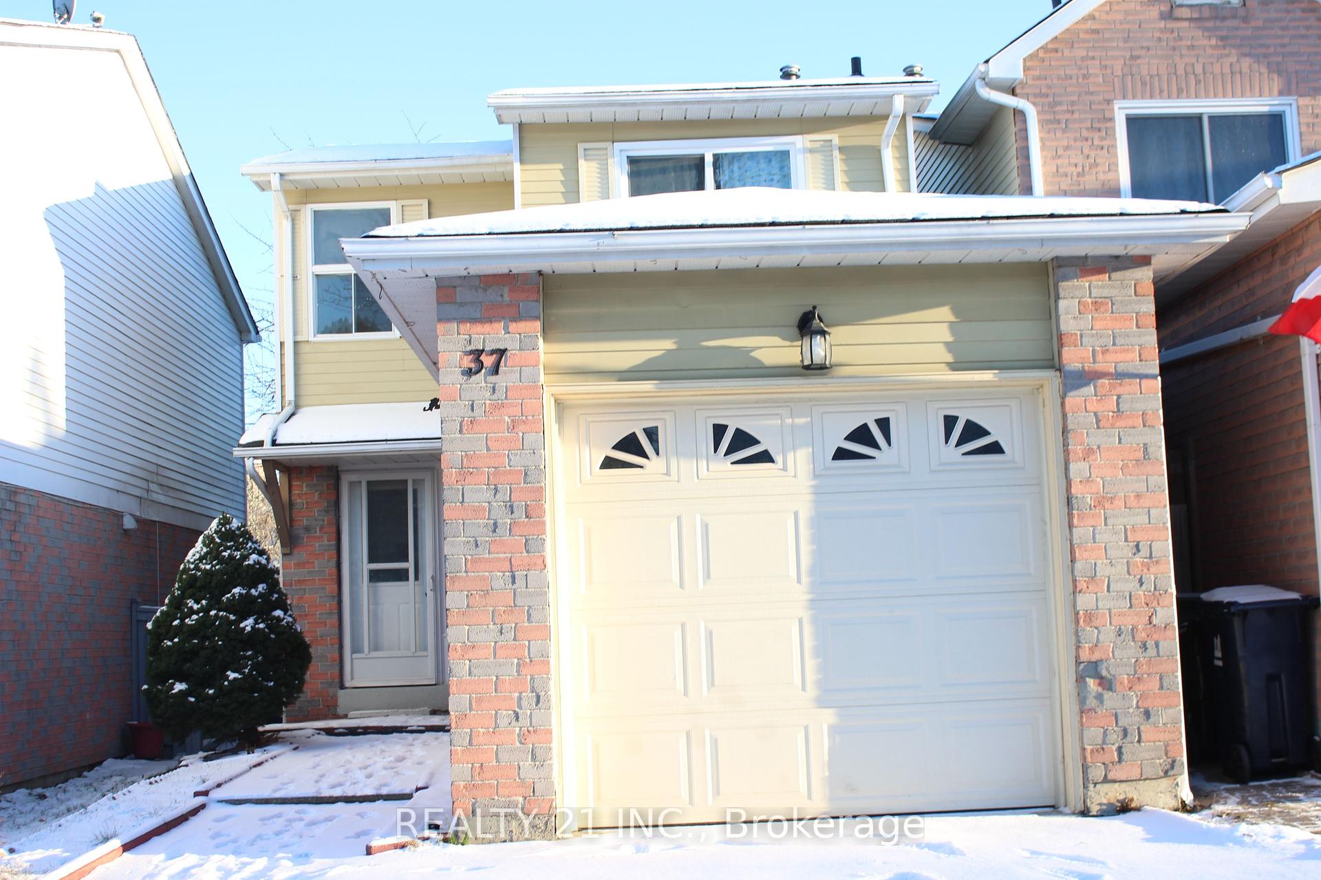 37 Frontier Pt Way, Toronto, ON M1B4G6 | 3 Bedroom 3 Bathroom Detached House | Image 1