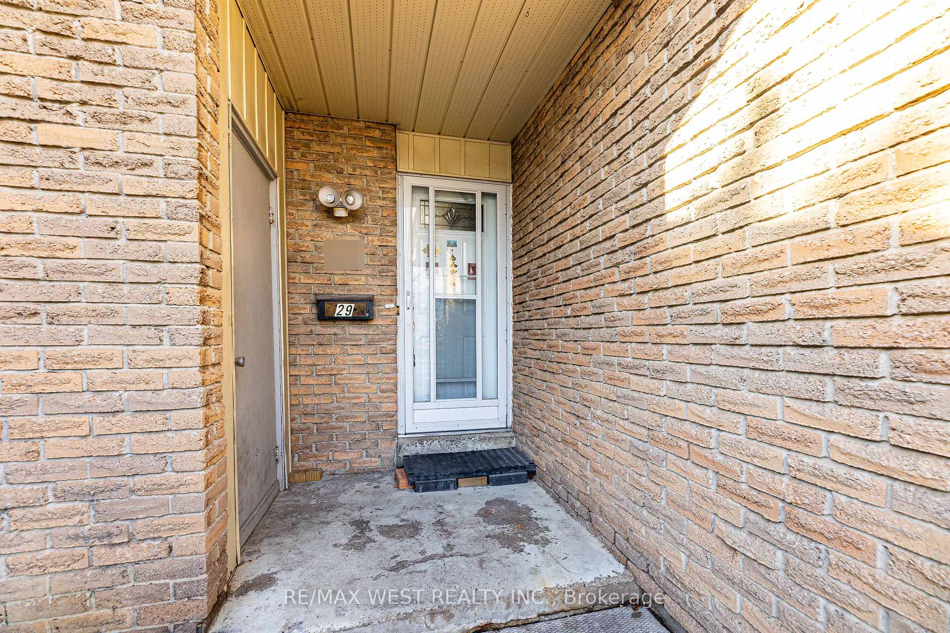 #29 - 50 Blackwell Ave N, Toronto, ON M1B1K2 | 3 Bedroom 2 Bathroom Condo Townhouse | Image 3