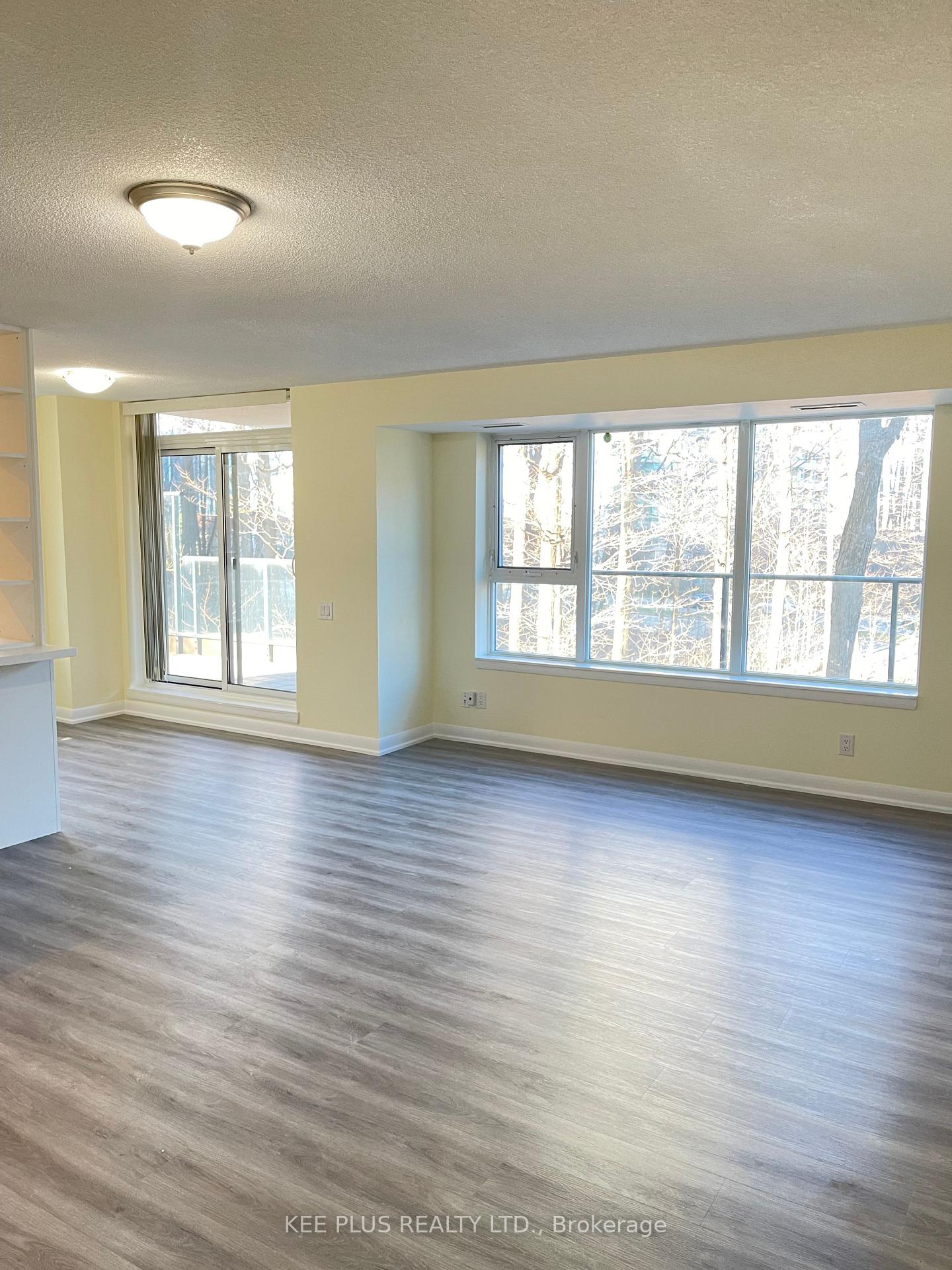 #302 - 190 Borough Dr, Toronto, ON M1P0B6 | 2 Bedroom 2 Bathroom Condo Apt | Image 5