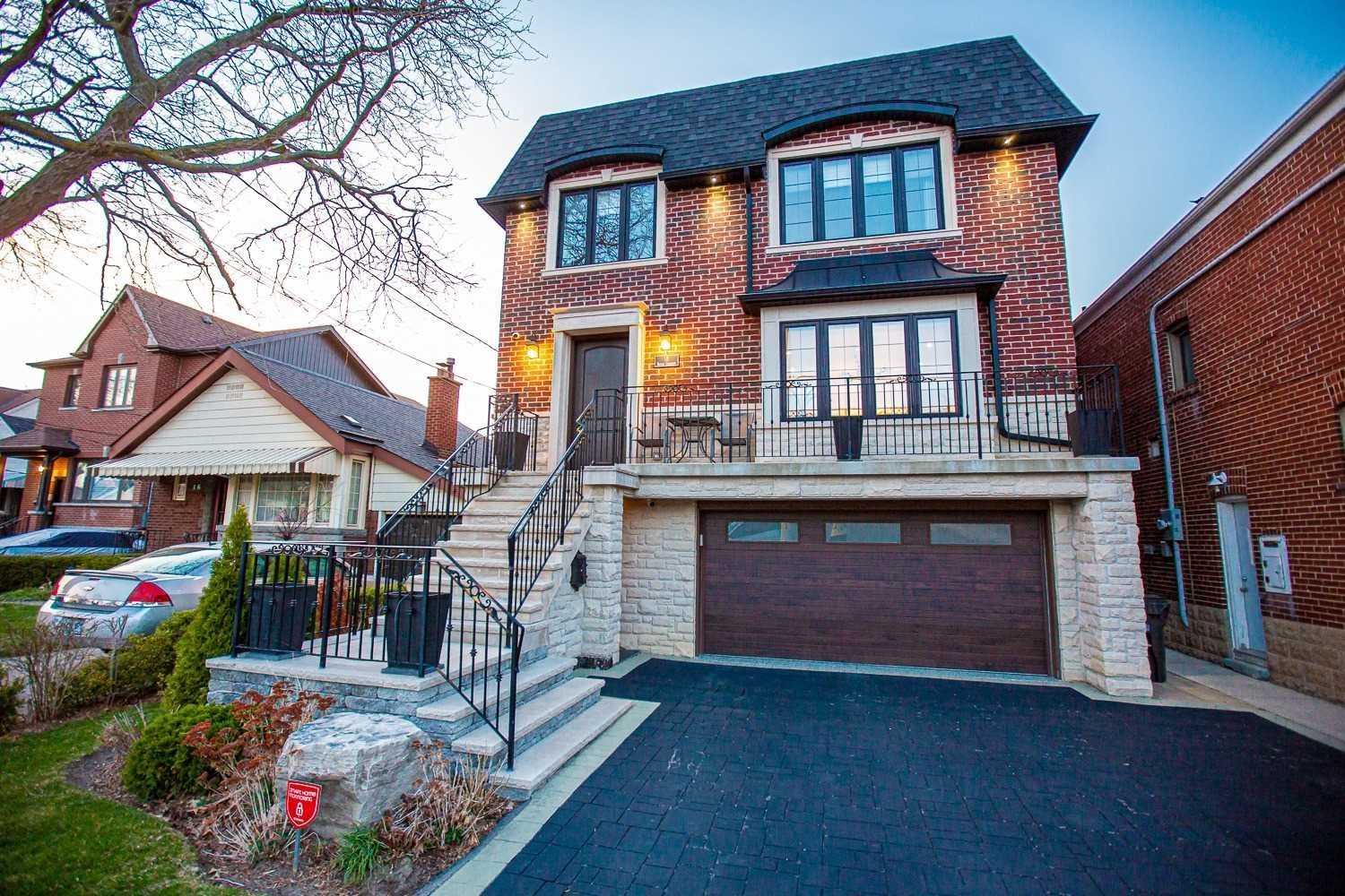 18 Davies Cres, Toronto, ON M4J2X5 | 4 Bedroom 5 Bathroom Detached House | Image 1