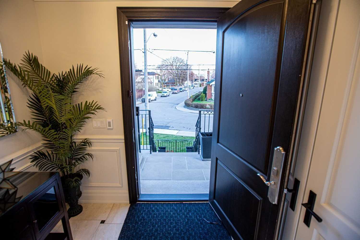 18 Davies Cres, Toronto, ON M4J2X5 | 4 Bedroom 5 Bathroom Detached House | Image 33