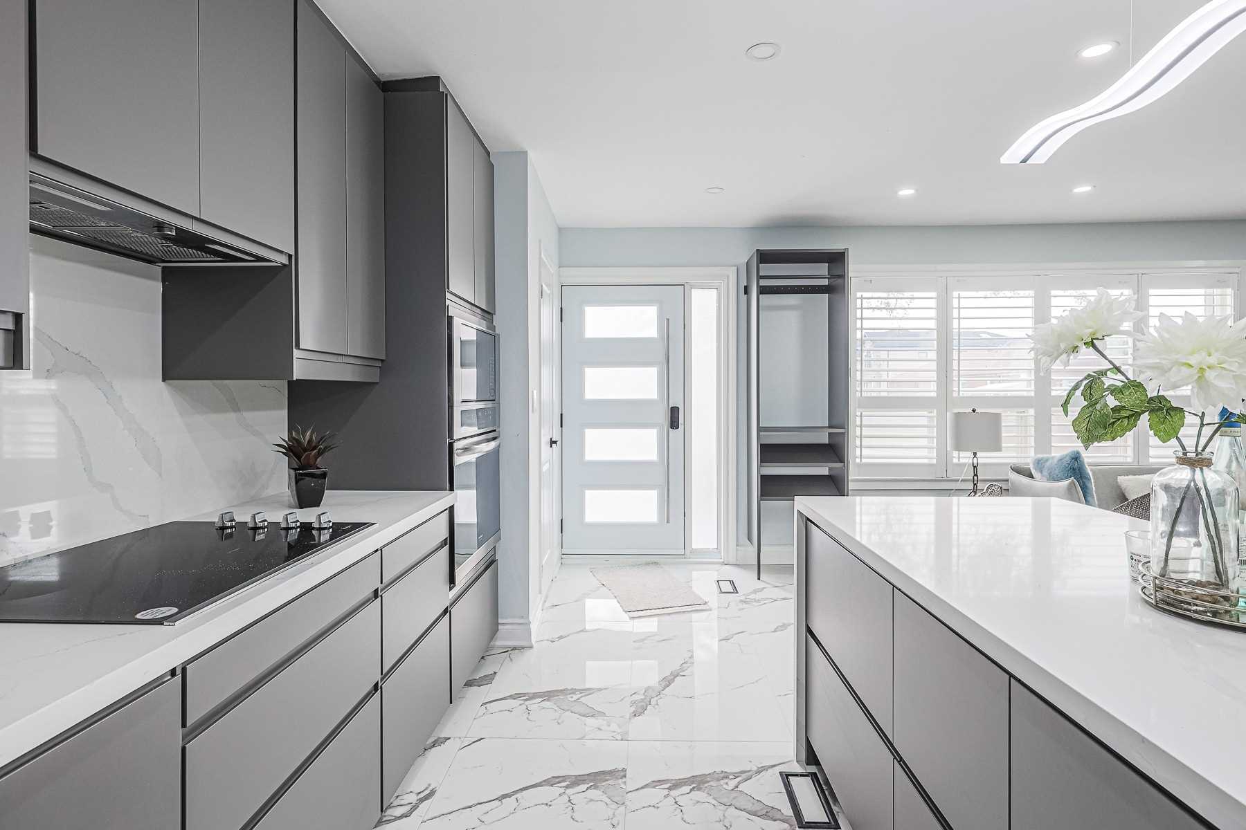 68 Murray Glen Dr, Toronto, ON M1R3J9 | 3 Bedroom 4 Bathroom Detached House | Image 10