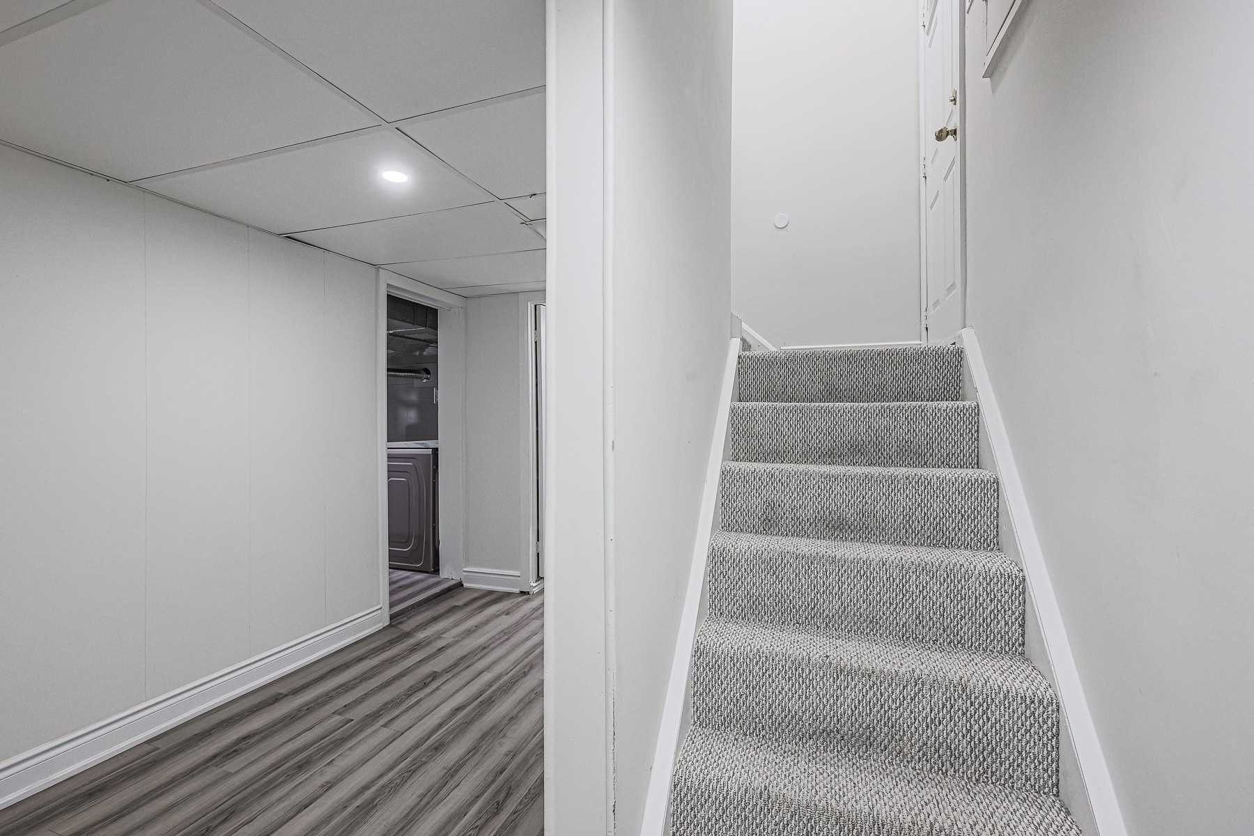 68 Murray Glen Dr, Toronto, ON M1R3J9 | 3 Bedroom 4 Bathroom Detached House | Image 27