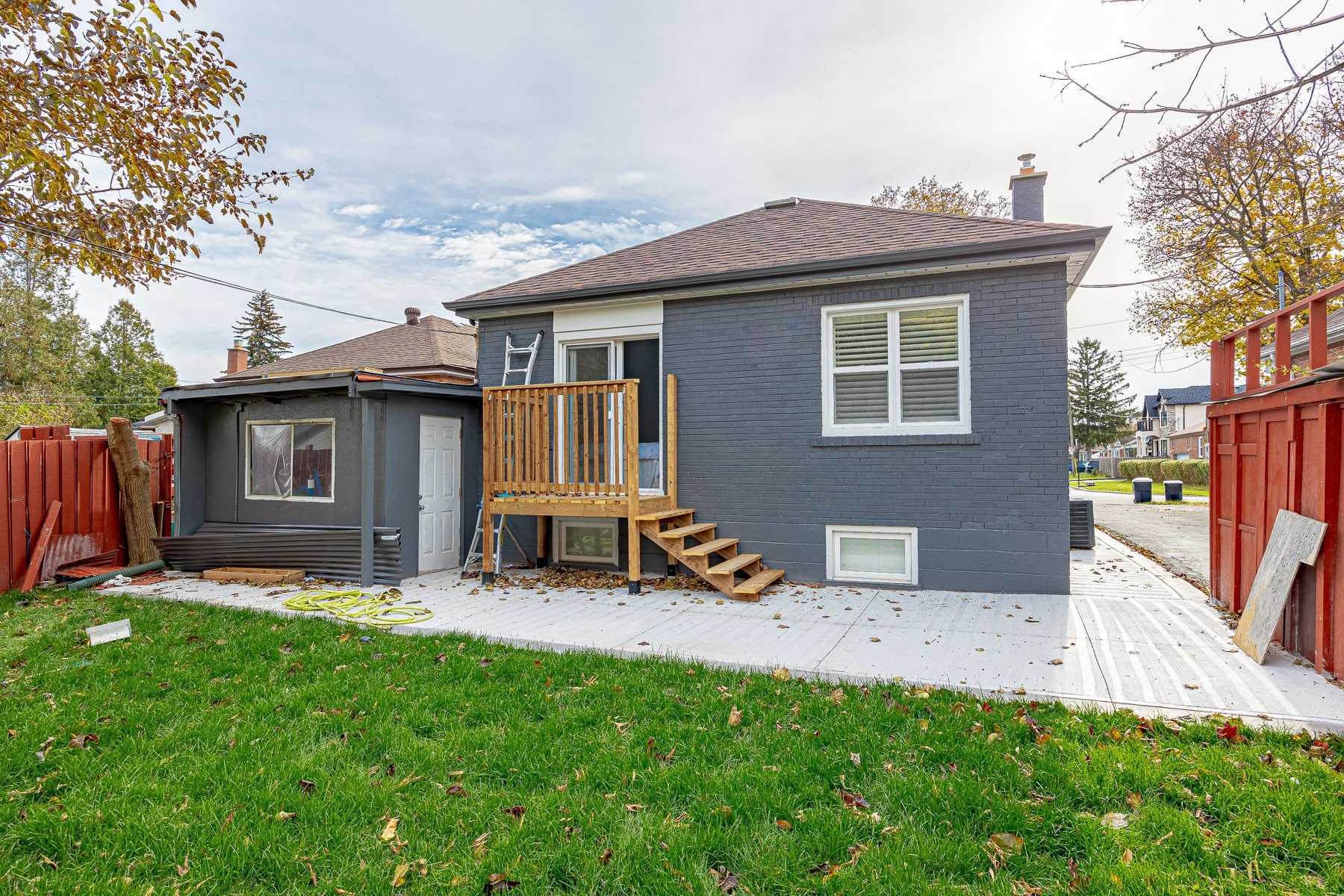 68 Murray Glen Dr, Toronto, ON M1R3J9 | 3 Bedroom 4 Bathroom Detached House | Image 36