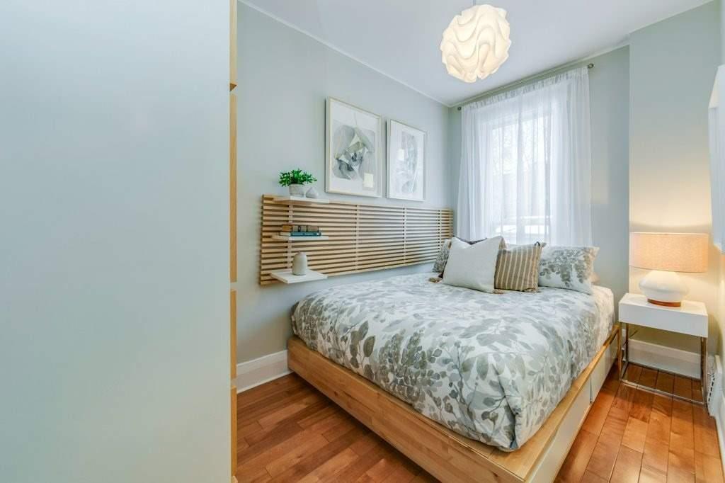 277 Hastings Ave, Toronto, ON M4L2L9 | 3 Bedroom 2 Bathroom Detached House | Image 21