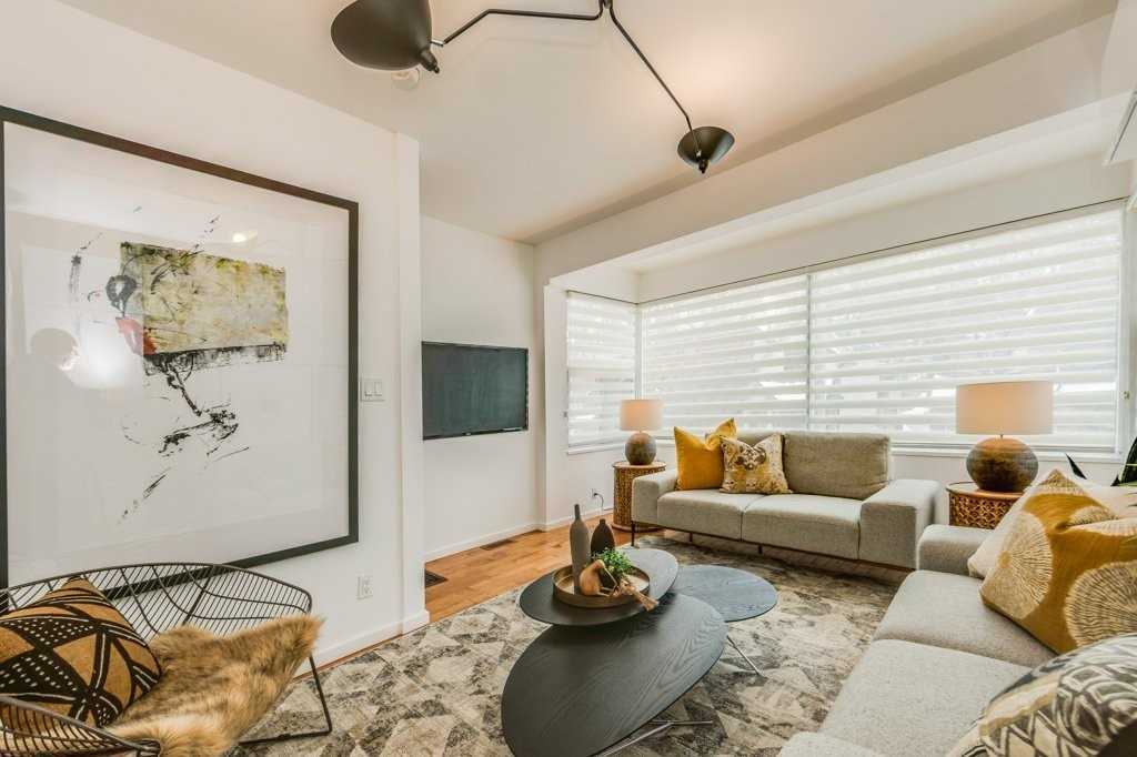 277 Hastings Ave, Toronto, ON M4L2L9 | 3 Bedroom 2 Bathroom Detached House | Image 3