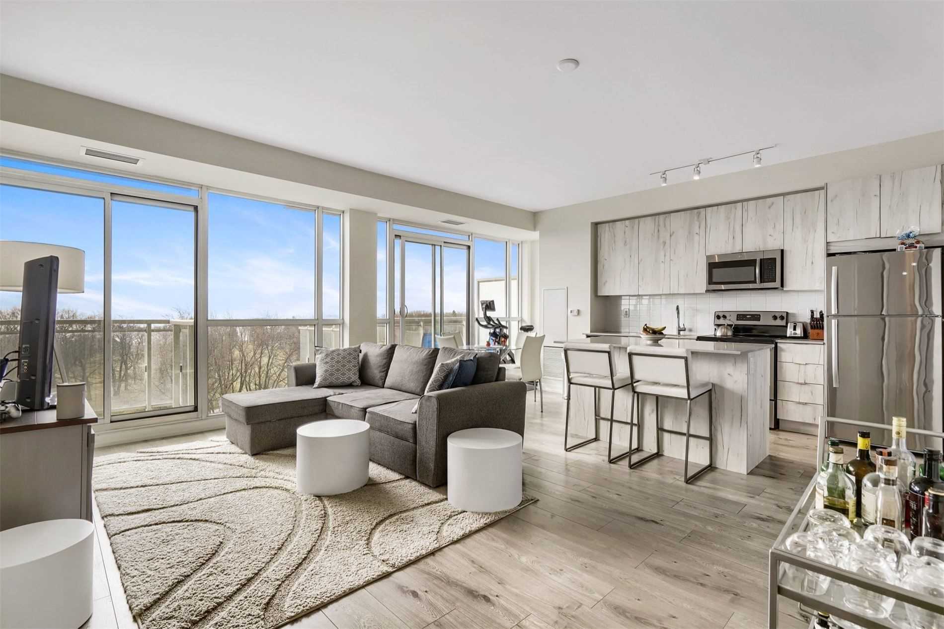 #605 - 1350 Kingston Rd, Toronto, ON M1N1P9 | 2 Bedroom 2 Bathroom Condo Apt | Image 8