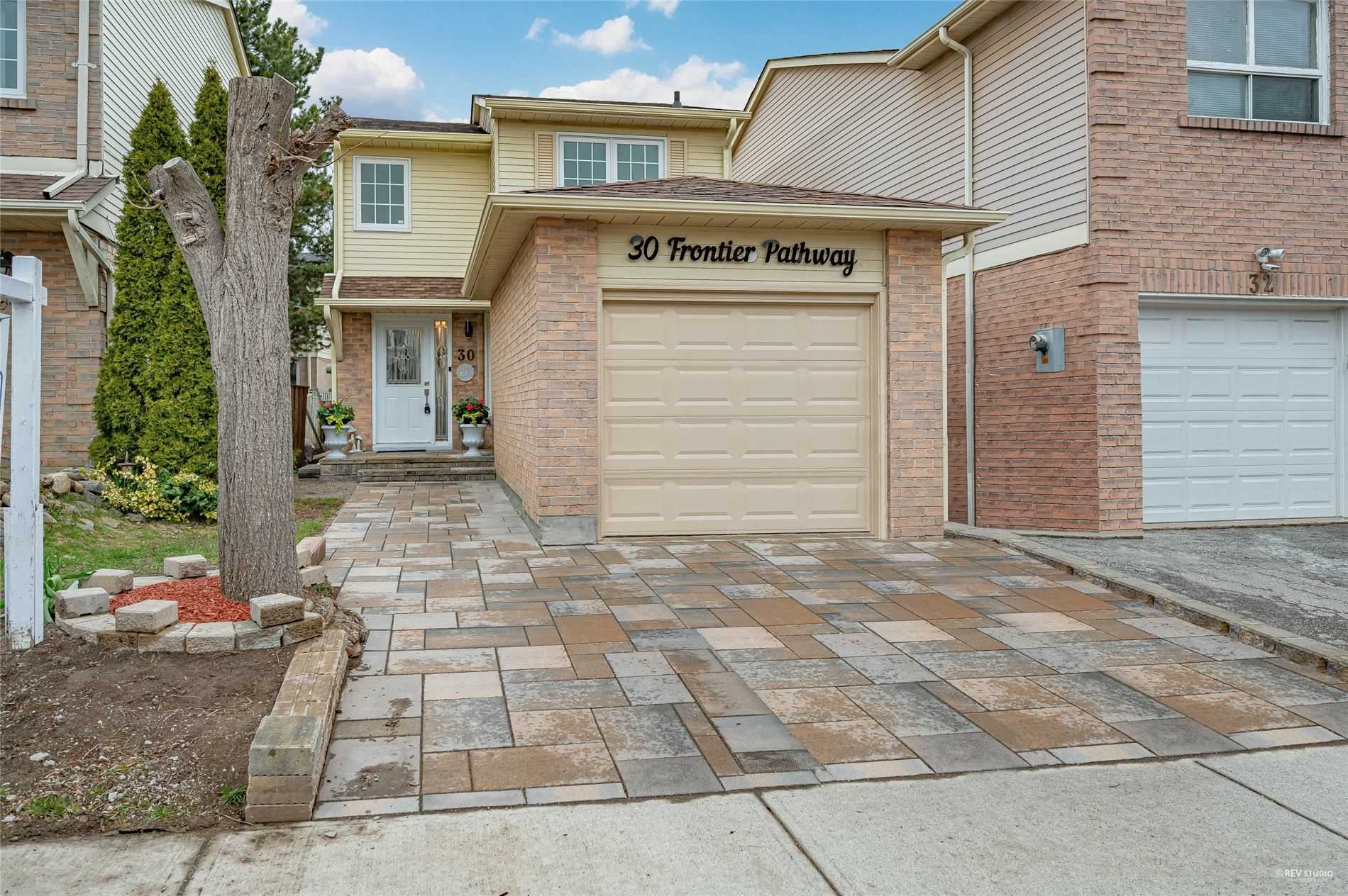 30 Frontier Ptwy, Toronto, ON M1B4G4 | 3 Bedroom 3 Bathroom Detached House | Image 1