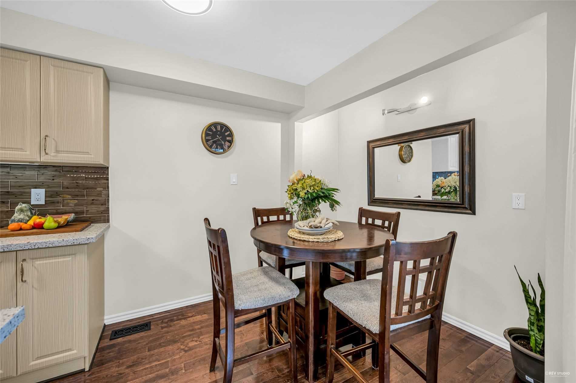 30 Frontier Ptwy, Toronto, ON M1B4G4 | 3 Bedroom 3 Bathroom Detached House | Image 4