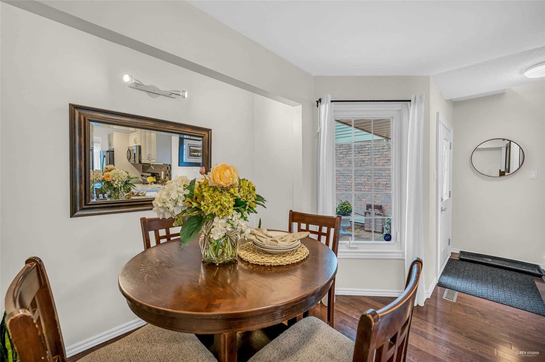 30 Frontier Ptwy, Toronto, ON M1B4G4 | 3 Bedroom 3 Bathroom Detached House | Image 6