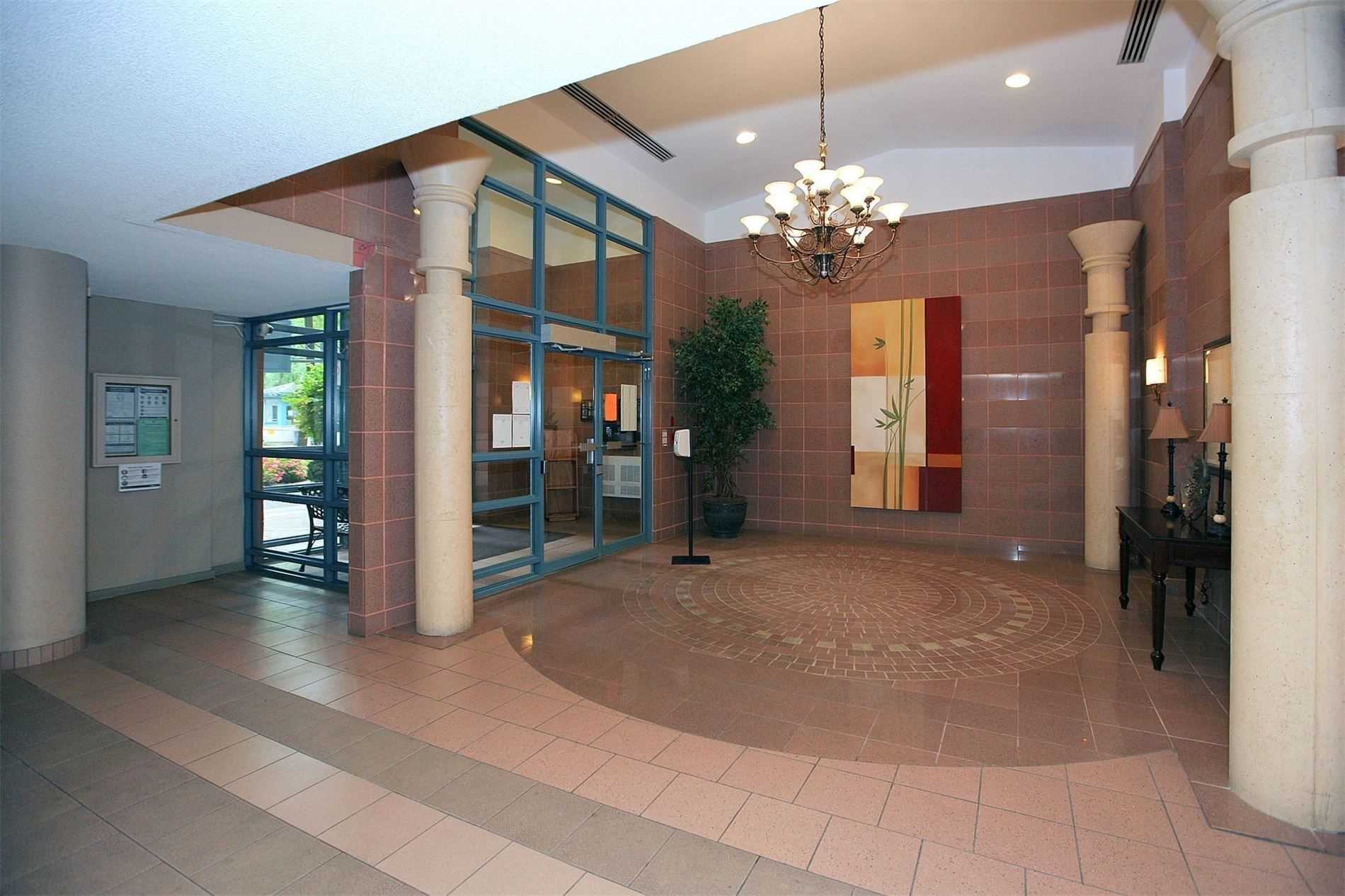 #807 - 1093 Kingston Rd, Toronto, ON M1N4E2 | 2 Bedroom 2 Bathroom Condo Apt | Image 11