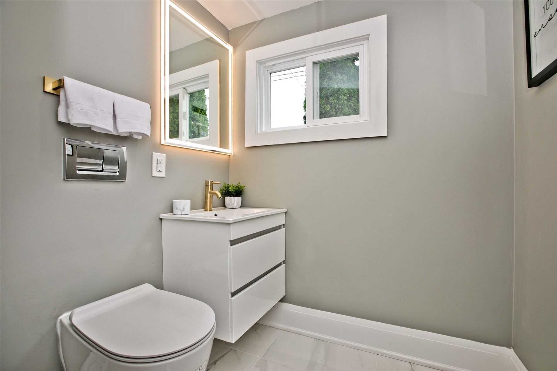 187 Westlake Ave, Toronto, ON M4C4S5 | 3 Bedroom 4 Bathroom Detached House | Image 5