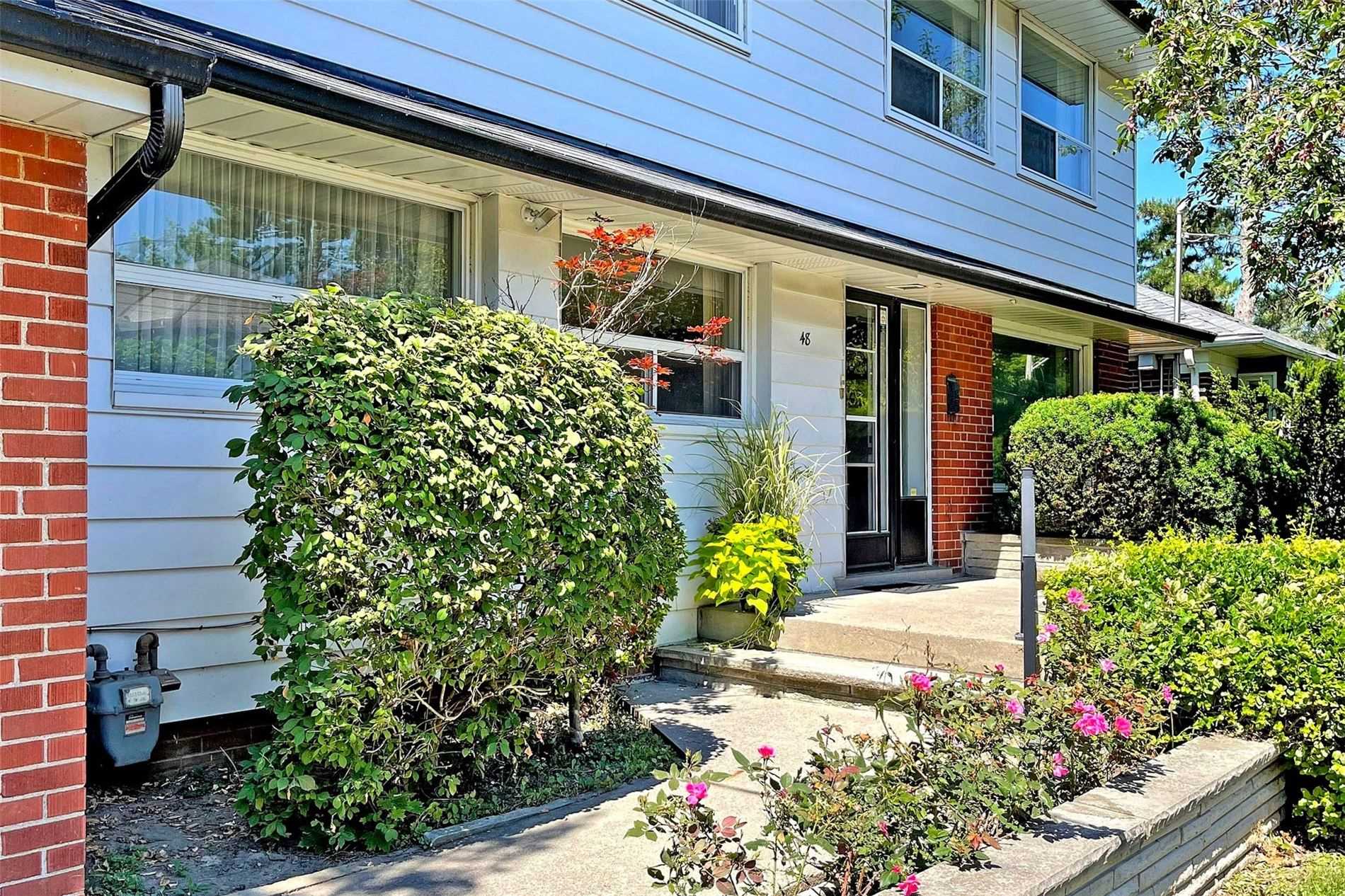 48 Notley Pl, Toronto, ON M4B2M8 | 3 Bedroom 3 Bathroom Detached House | Image 1