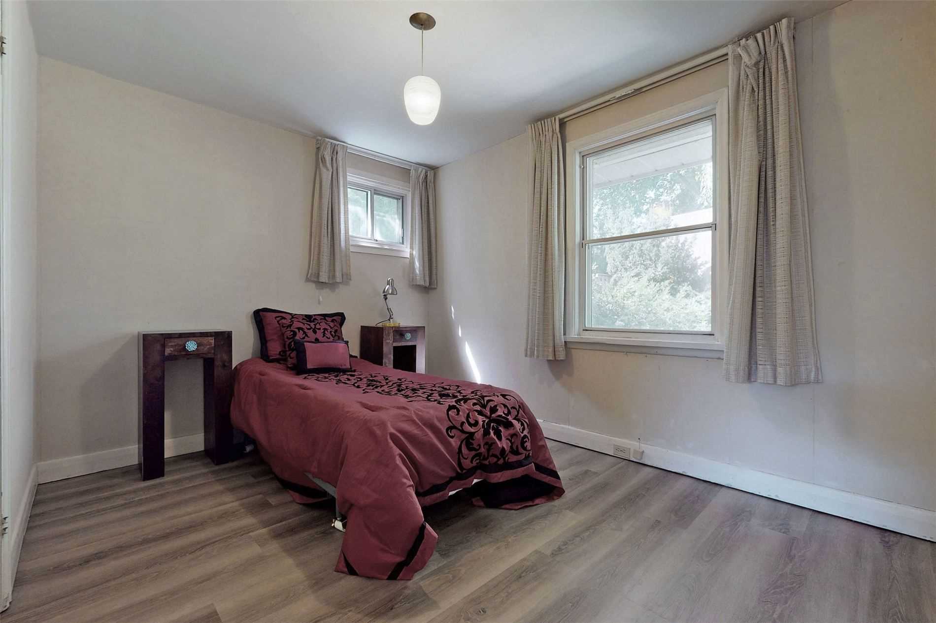 48 Notley Pl, Toronto, ON M4B2M8 | 3 Bedroom 3 Bathroom Detached House | Image 10