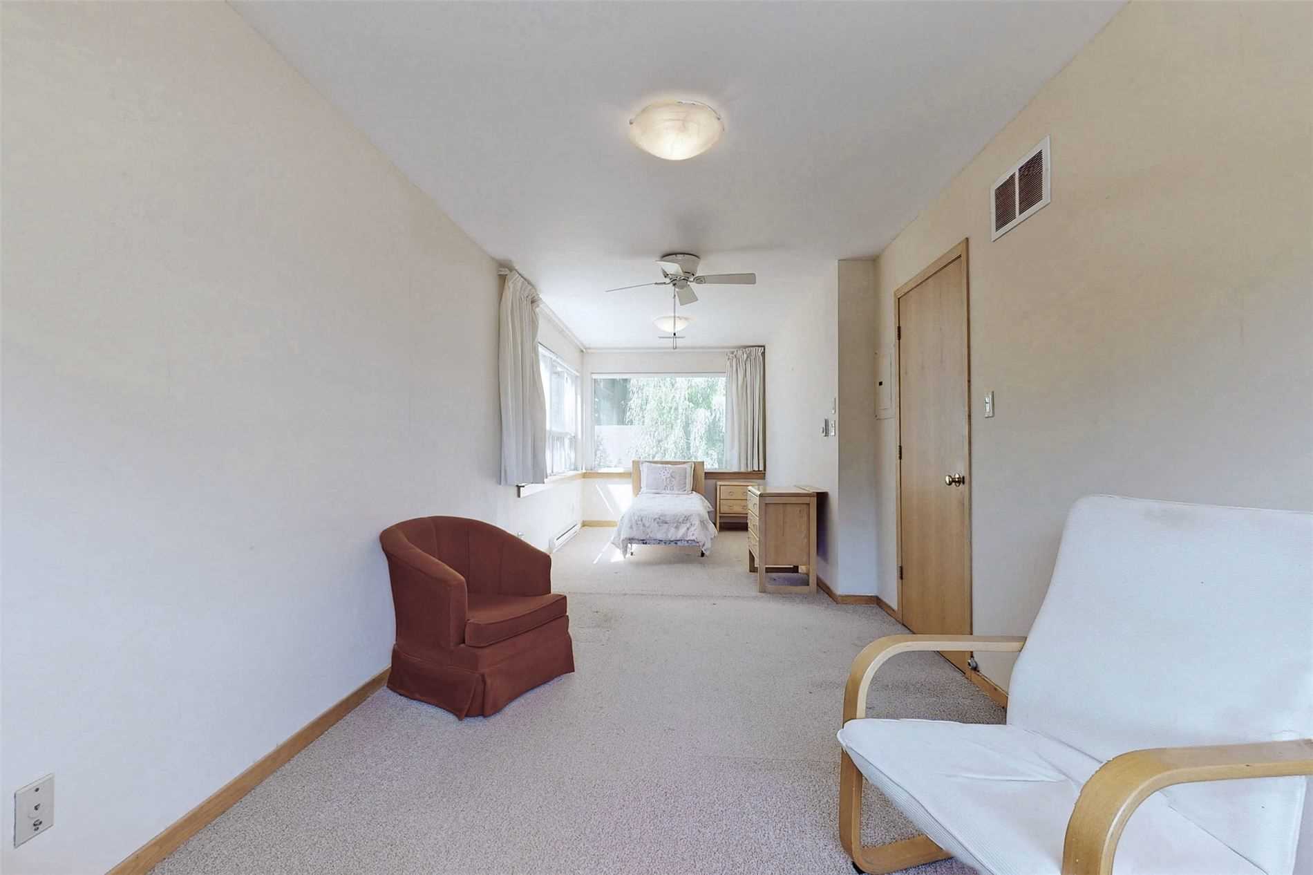 48 Notley Pl, Toronto, ON M4B2M8 | 3 Bedroom 3 Bathroom Detached House | Image 15