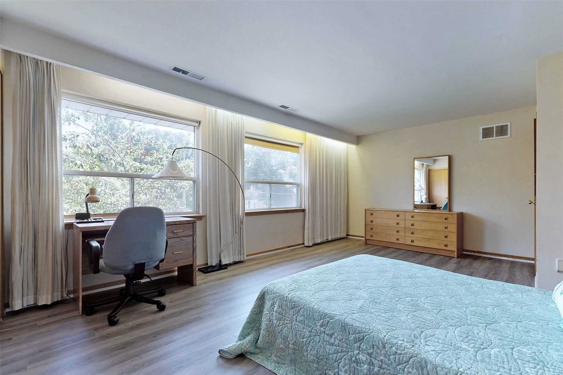 48 Notley Pl, Toronto, ON M4B2M8 | 3 Bedroom 3 Bathroom Detached House | Image 19