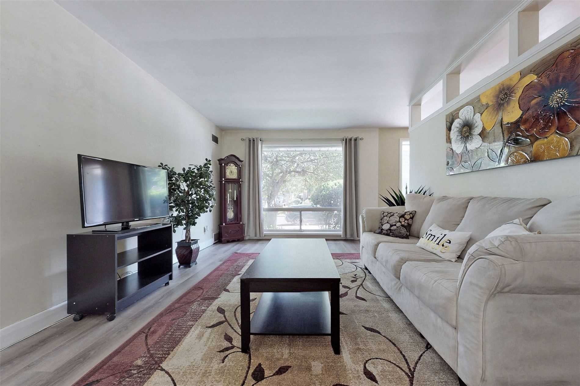 48 Notley Pl, Toronto, ON M4B2M8 | 3 Bedroom 3 Bathroom Detached House | Image 2