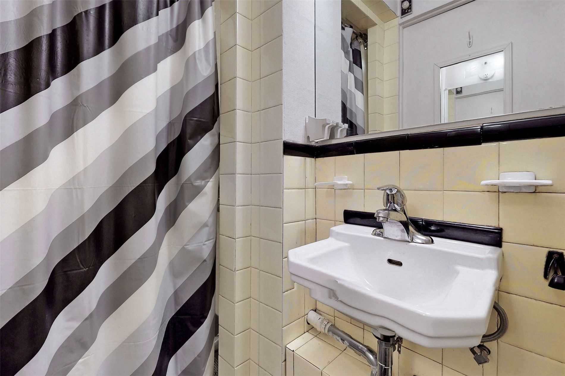 48 Notley Pl, Toronto, ON M4B2M8 | 3 Bedroom 3 Bathroom Detached House | Image 29