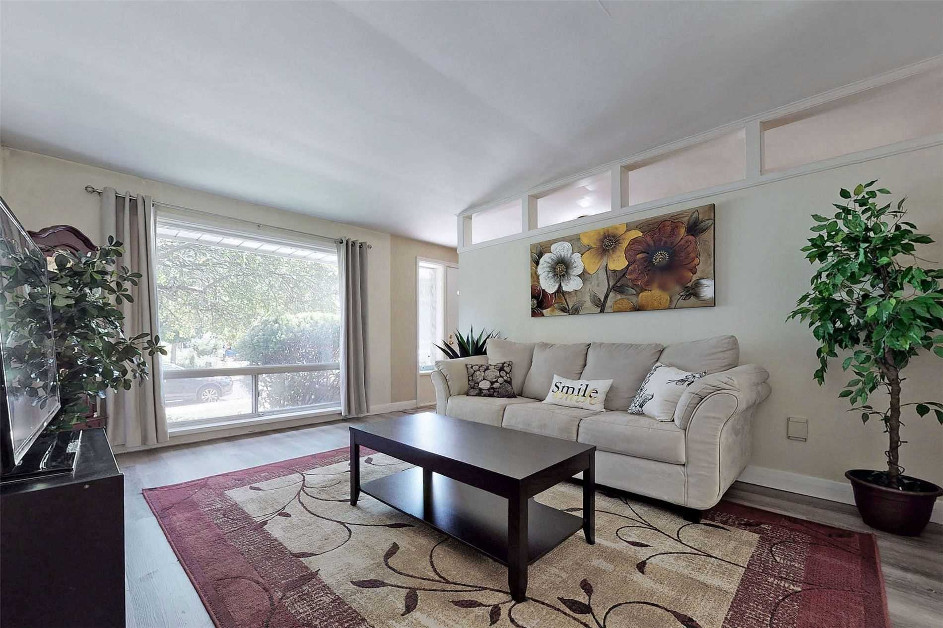 48 Notley Pl, Toronto, ON M4B2M8 | 3 Bedroom 3 Bathroom Detached House | Image 3