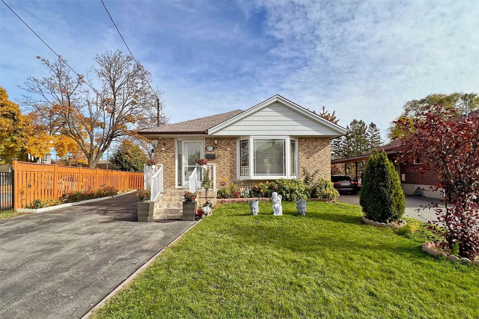 63 Lynvalley Cres, Toronto, ON M1R2V1 | 3 Bedroom 2 Bathroom Detached House | Image 1