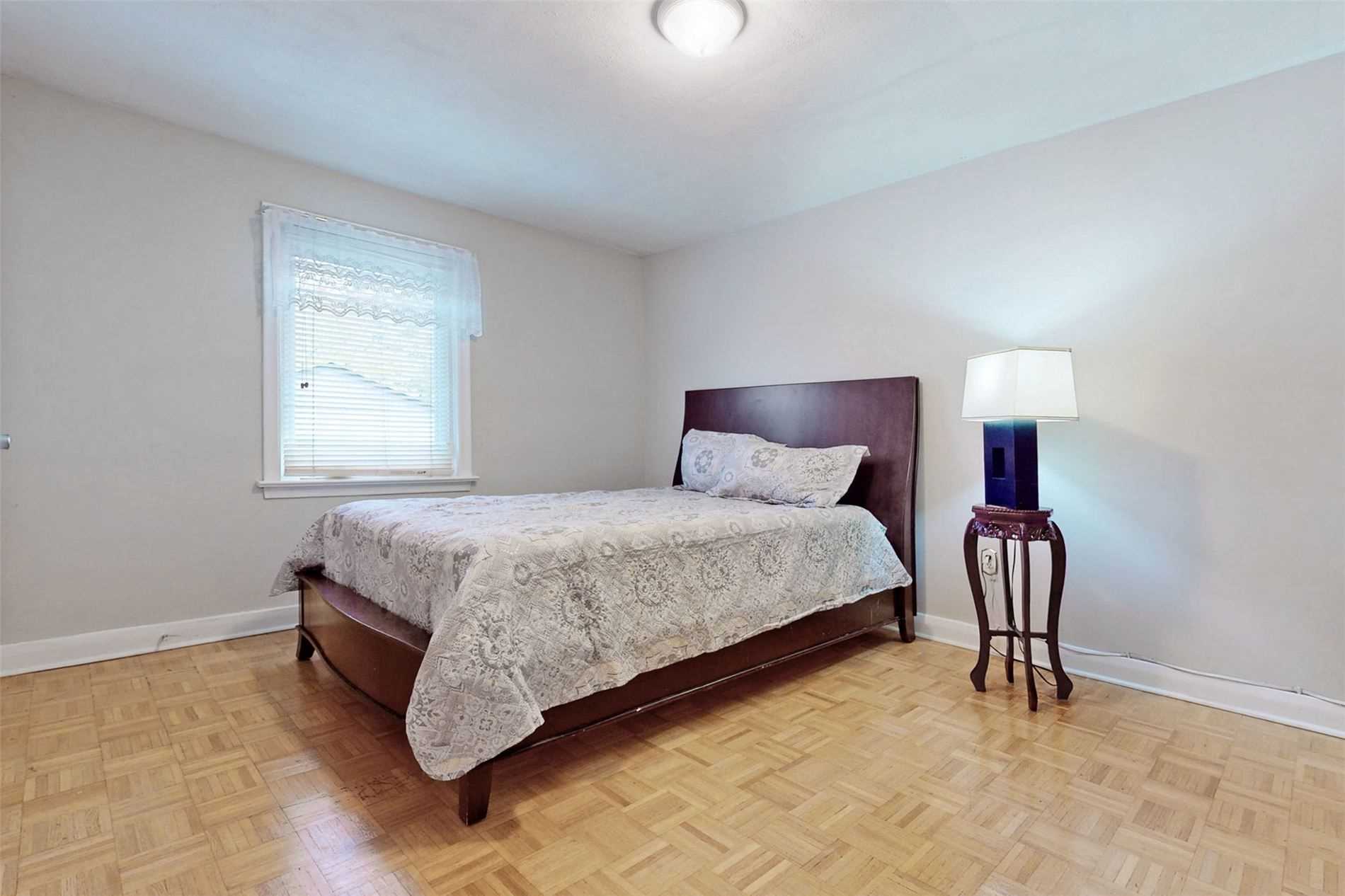 63 Lynvalley Cres, Toronto, ON M1R2V1 | 3 Bedroom 2 Bathroom Detached House | Image 18