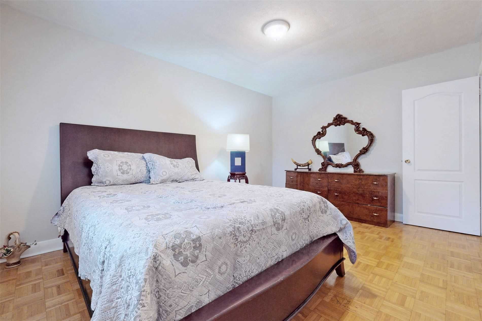 63 Lynvalley Cres, Toronto, ON M1R2V1 | 3 Bedroom 2 Bathroom Detached House | Image 19