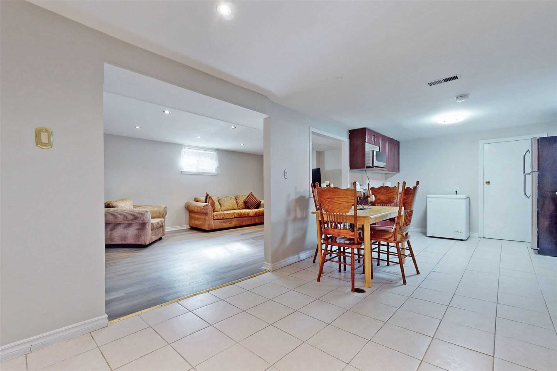 63 Lynvalley Cres, Toronto, ON M1R2V1 | 3 Bedroom 2 Bathroom Detached House | Image 29