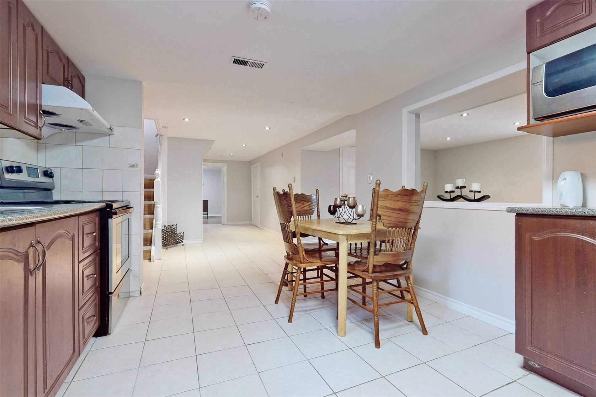 63 Lynvalley Cres, Toronto, ON M1R2V1 | 3 Bedroom 2 Bathroom Detached House | Image 31