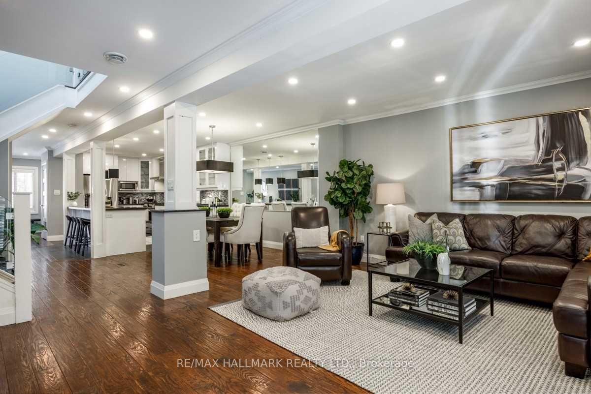 200 Linsmore Cres, Toronto, ON M4J4L4 | 4 Bedroom 4 Bathroom Detached House | Image 14