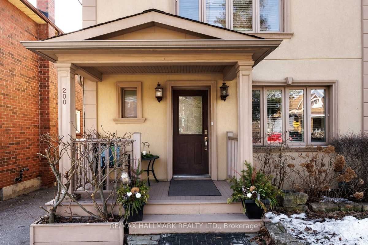 200 Linsmore Cres, Toronto, ON M4J4L4 | 4 Bedroom 4 Bathroom Detached House | Image 2