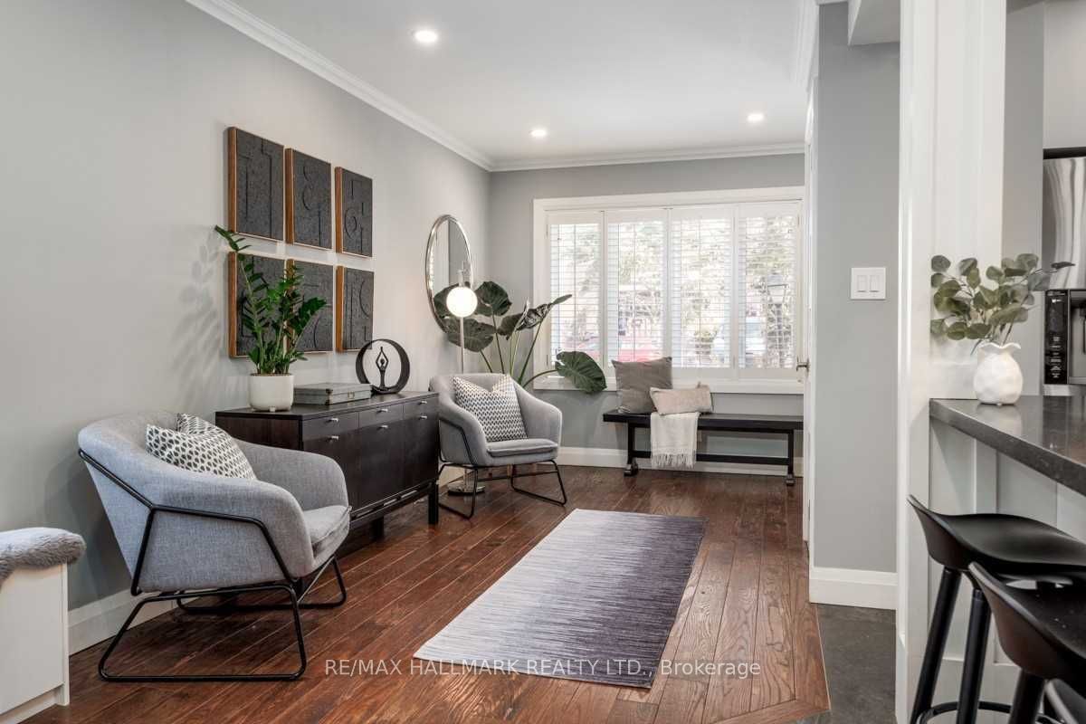 200 Linsmore Cres, Toronto, ON M4J4L4 | 4 Bedroom 4 Bathroom Detached House | Image 4