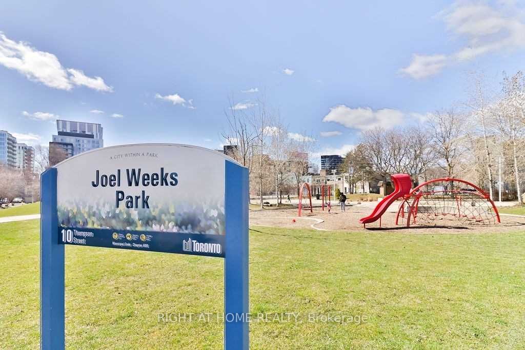 #5 - 11 Frances Loring Lane, Toronto, ON M4M3E8 | 2 Bedroom 2 Bathroom Condo Townhouse | Image 14