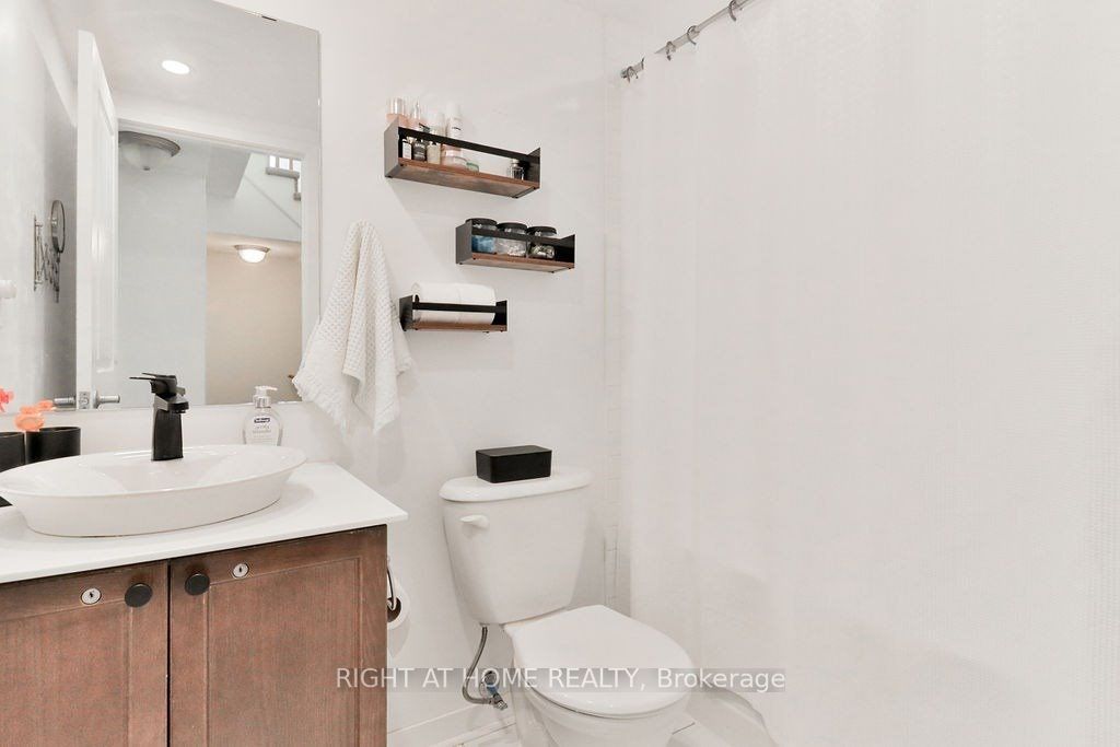 #5 - 11 Frances Loring Lane, Toronto, ON M4M3E8 | 2 Bedroom 2 Bathroom Condo Townhouse | Image 9