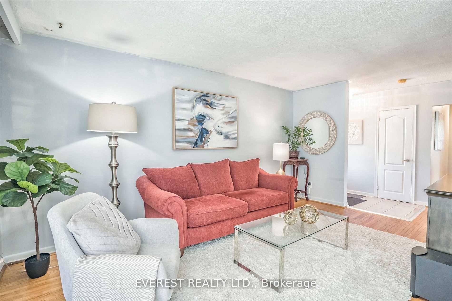 14 Biltmore Crt, Toronto, ON M1J1Y4 | 3 Bedroom 2 Bathroom Detached House | Image 7