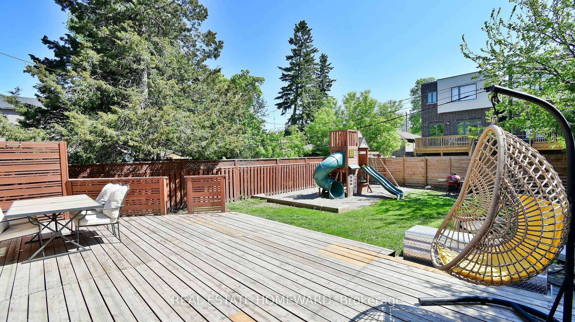 87 Vanbrugh Ave, Toronto, ON M1N3T4 | 3 Bedroom 2 Bathroom Detached House | Image 2