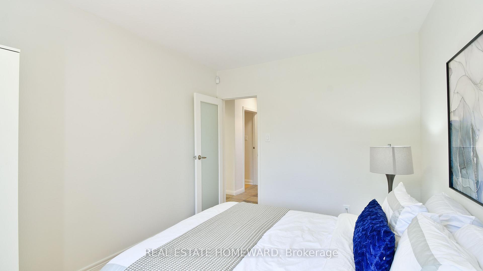 87 Vanbrugh Ave, Toronto, ON M1N3T4 | 3 Bedroom 2 Bathroom Detached House | Image 26