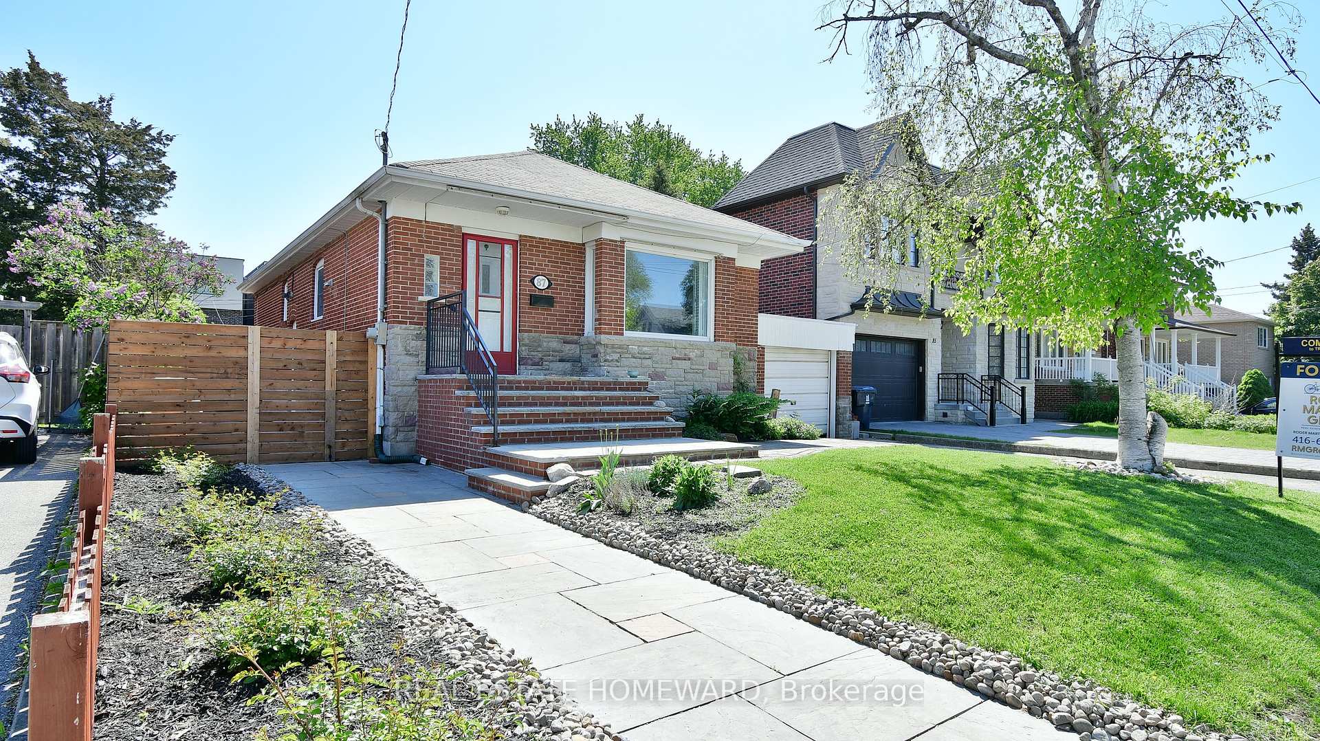 87 Vanbrugh Ave, Toronto, ON M1N3T4 | 3 Bedroom 2 Bathroom Detached House | Image 3