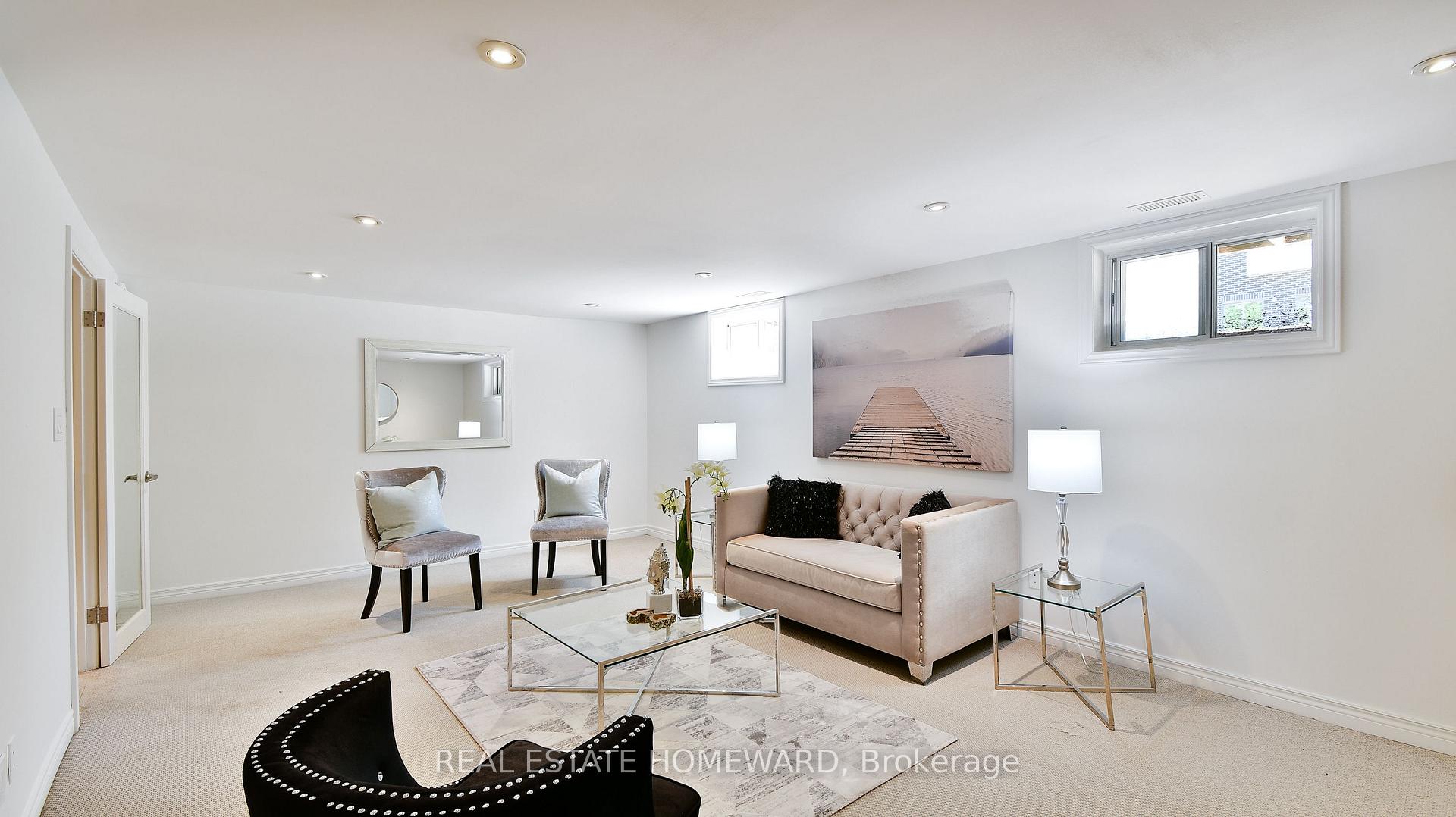 87 Vanbrugh Ave, Toronto, ON M1N3T4 | 3 Bedroom 2 Bathroom Detached House | Image 37