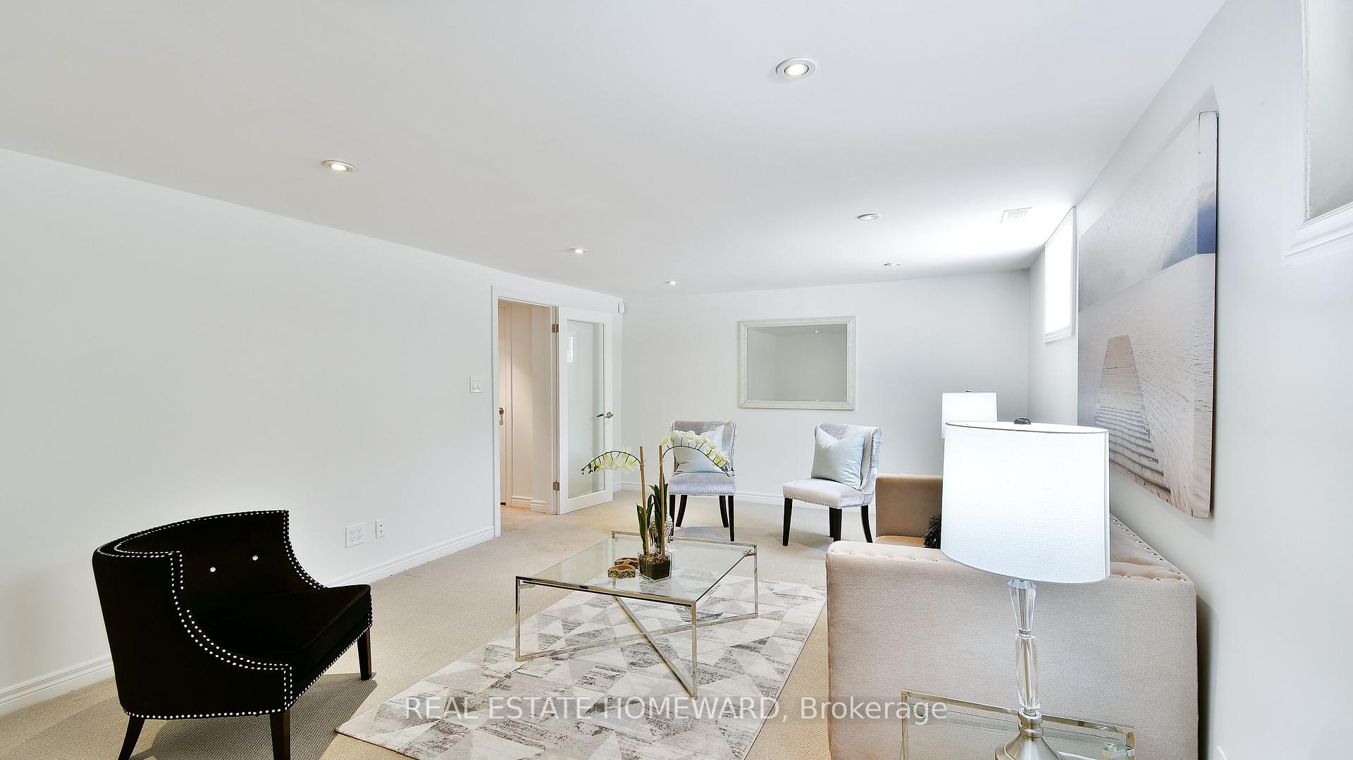 87 Vanbrugh Ave, Toronto, ON M1N3T4 | 3 Bedroom 2 Bathroom Detached House | Image 38