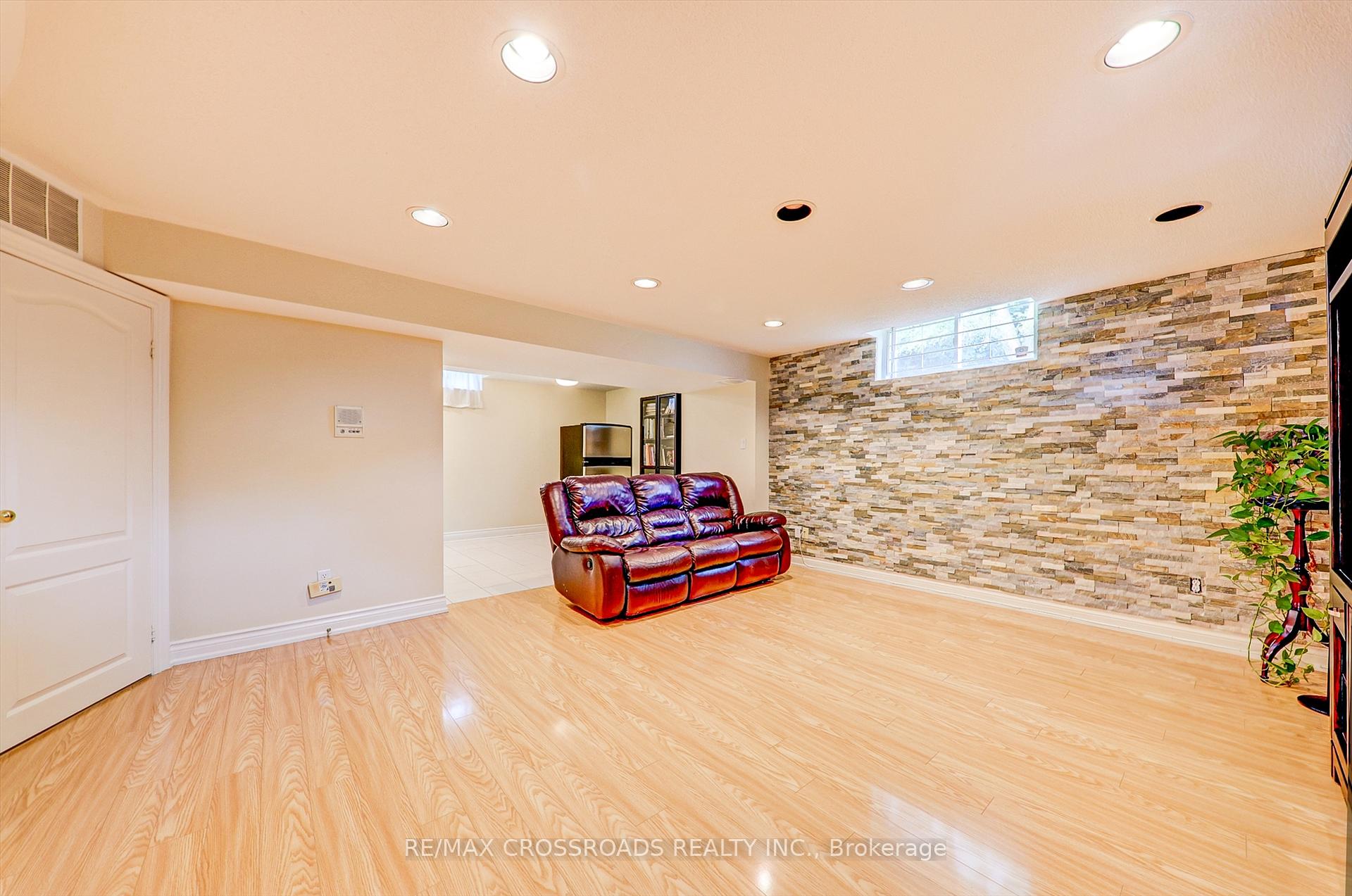 262 Danzig St, Toronto, ON M1E2L6 | 4 Bedroom 4 Bathroom Detached House | Image 29